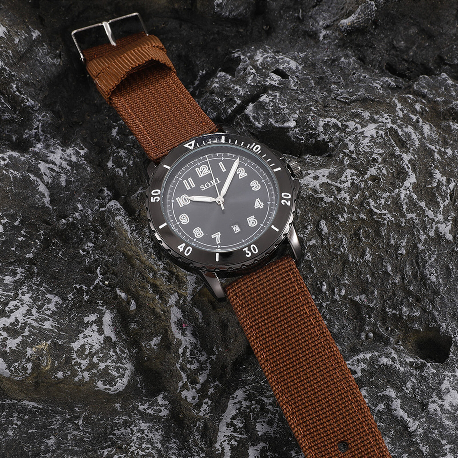 Men Tactical Sports Watch Round Arabic Numeral Dial Date Quartz Nylon Wristwatch