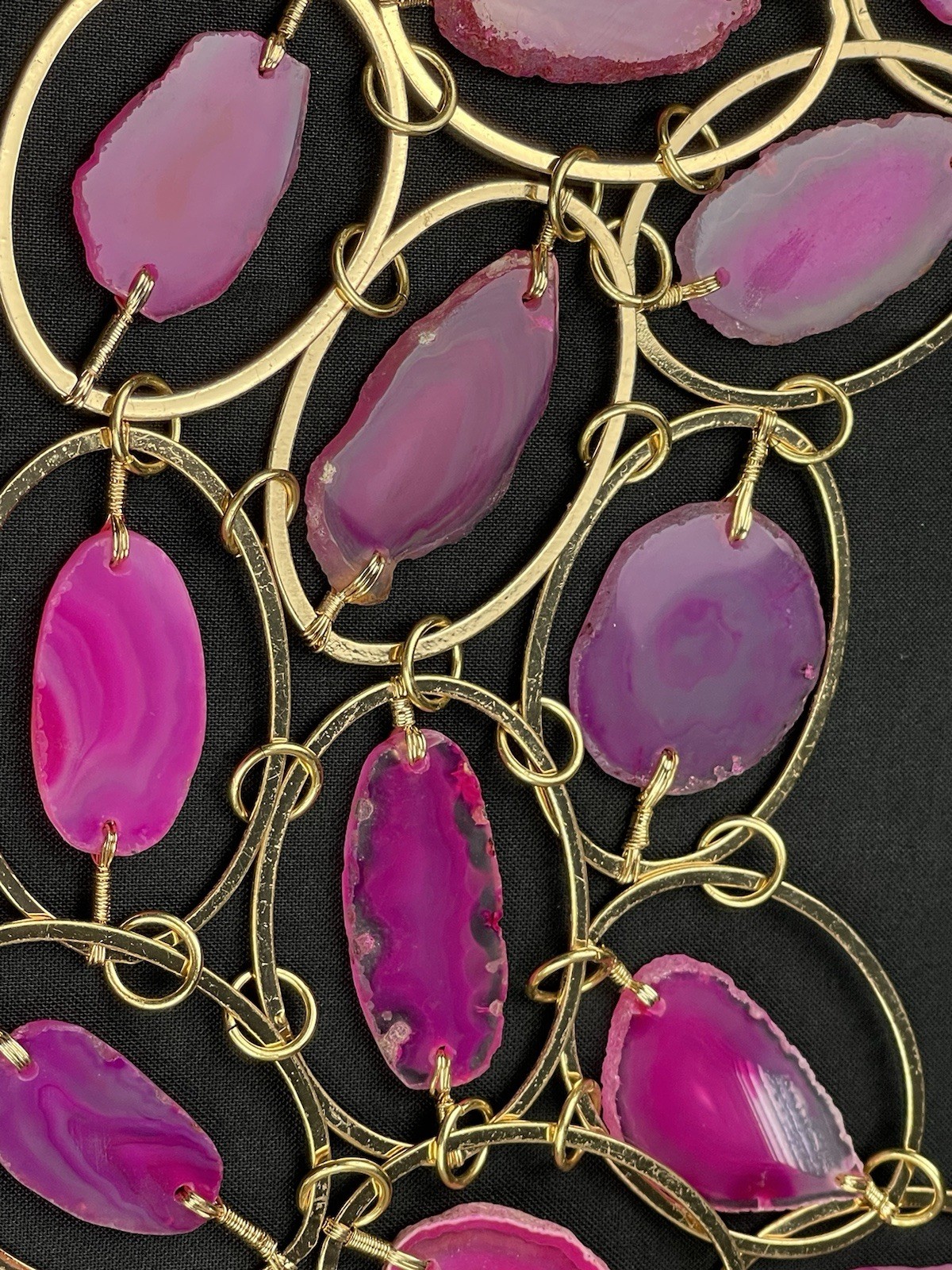 CGI CN Beautiful Statement Pink Gold Tone Necklace.