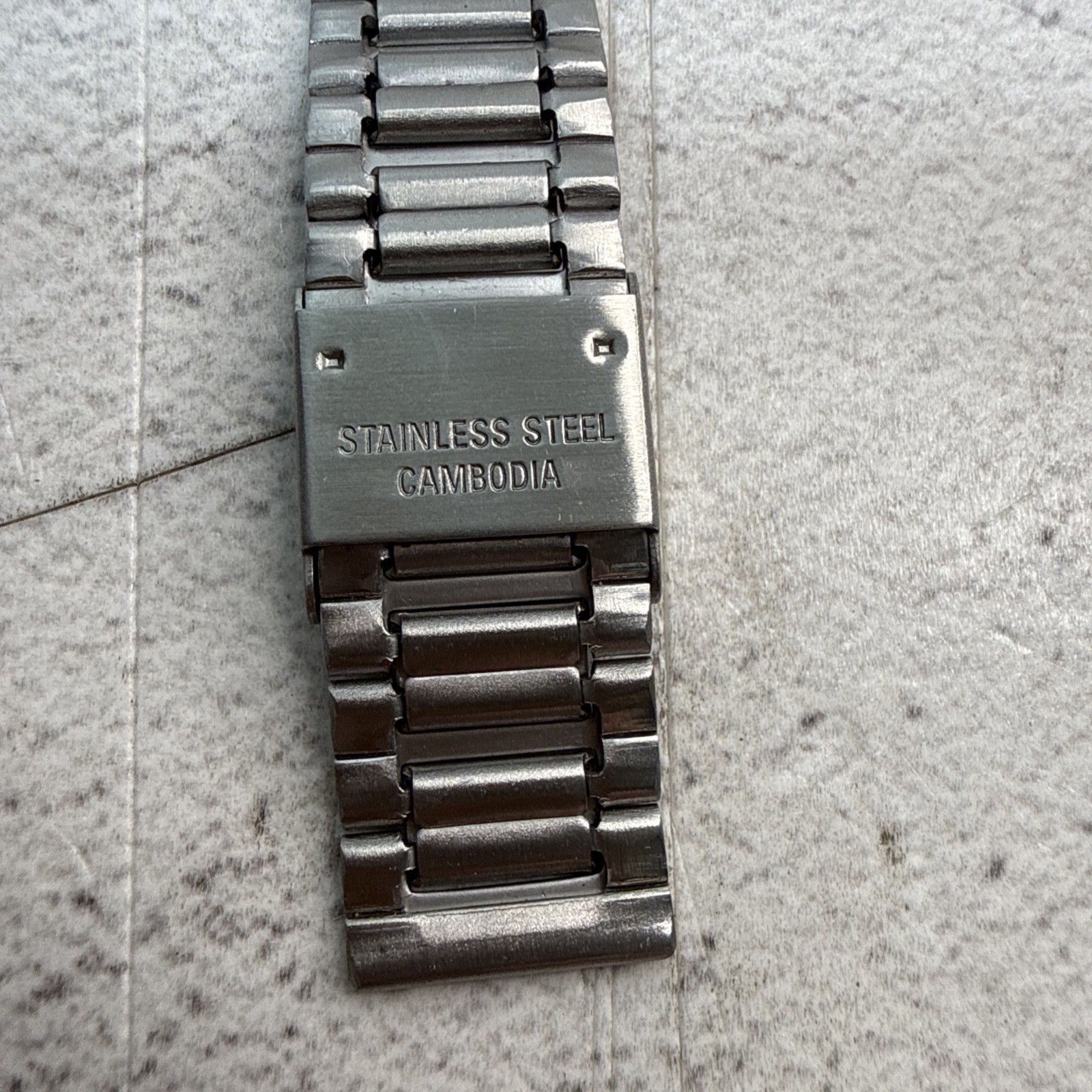 Casio Men’s Digital Watch 33mm Silver Tone Alarm Chrono 593 A158W Stainless