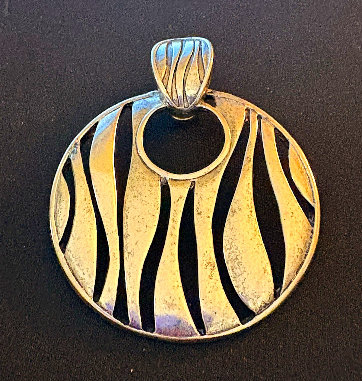 Premier Designs Silver Tone Round Zebra Stripe Charm Pendant w/ Bail- Metal