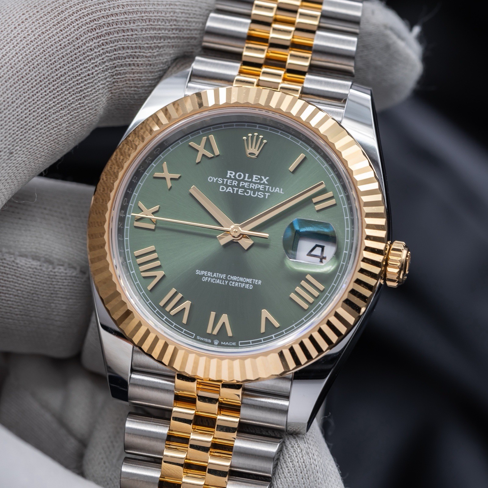 Rolex Datejust 41 126333 – Olive Green Dial | Brand New 2026 Complete Set