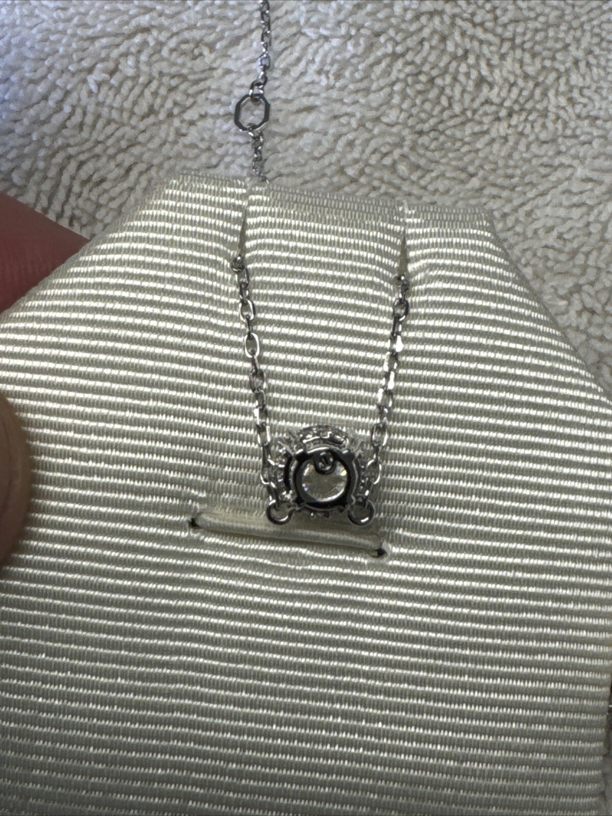 Swarovski Zirconia Stilla Pendant Round Cut, White, Rhodium Plated 5636706
