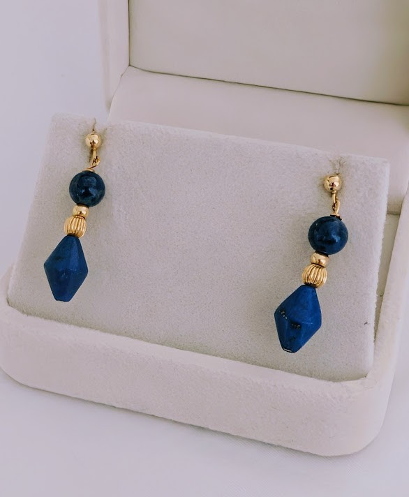 Lapis Earrings 14K Gold 2.5 Grams Retail Price $599 Make Me An Offer!