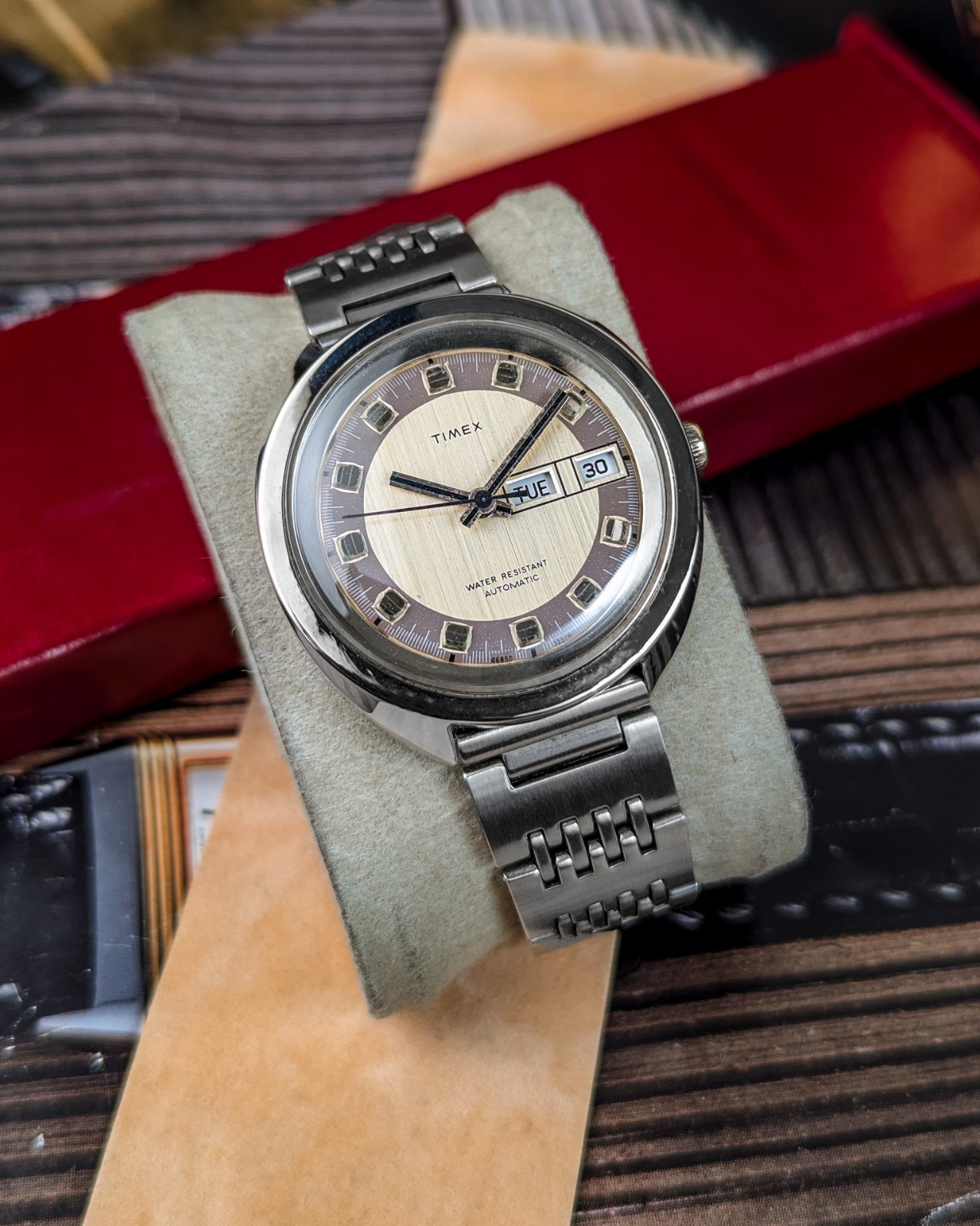 Vintage Timex Automatic Day-Date – 46850 – “Bullseye” Dial – 1978 US