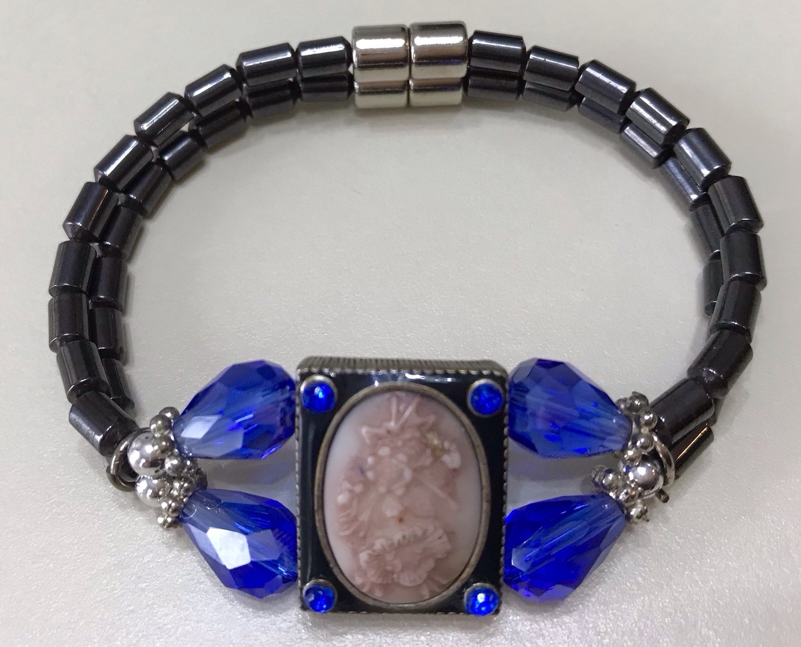 Blue Beige Focal Magnetic Hematite Double Stranded Bracelet w/ Magnet Clasp
