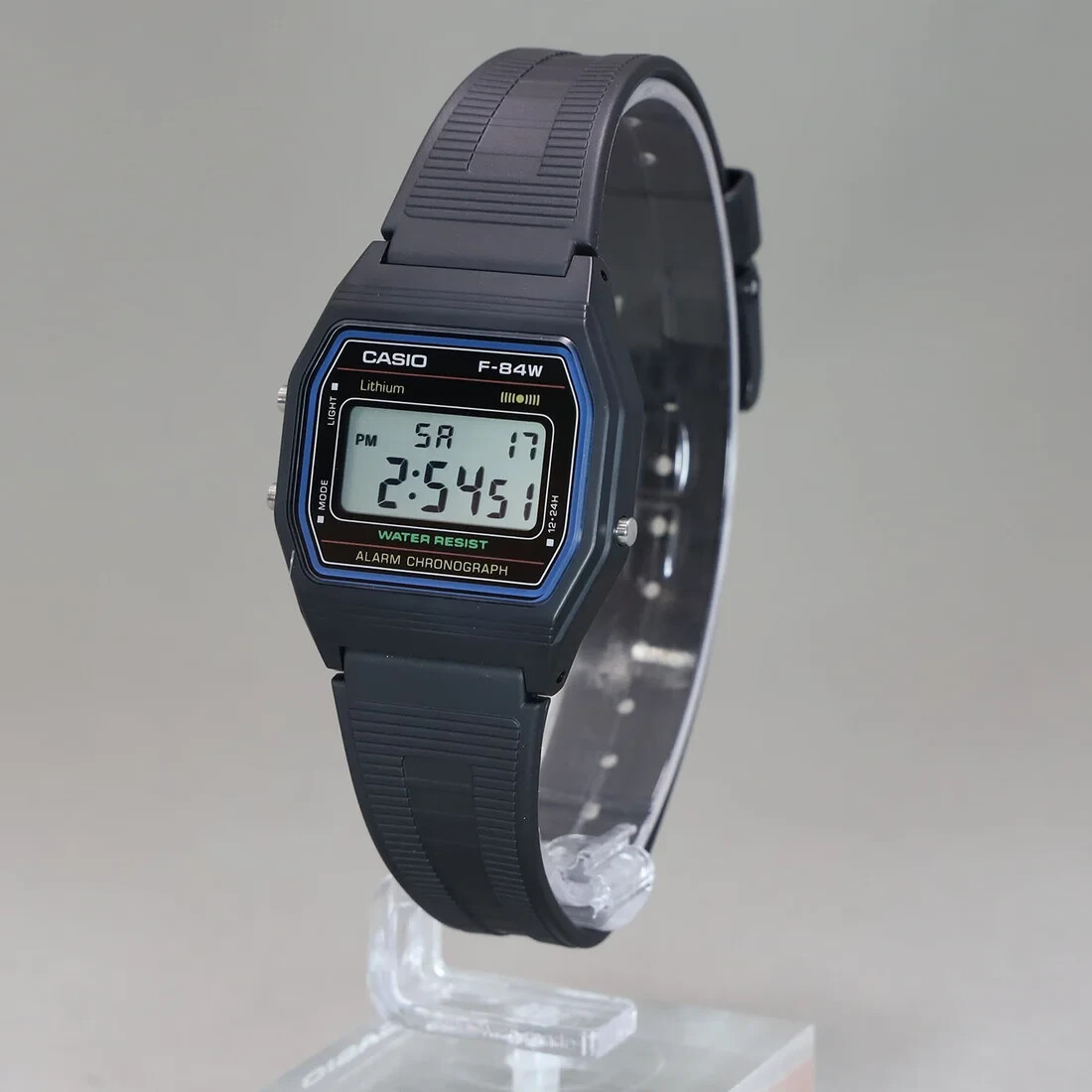 Casio Classic F-84W-1QJH Black Light Men’s Standard Digital Wristwatch Japan🔥