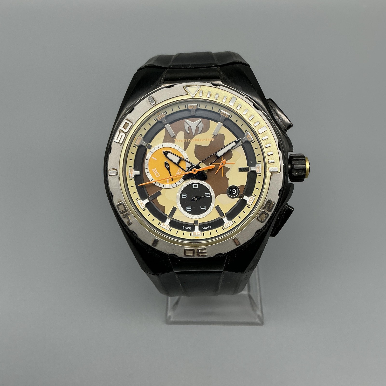 TechnoMarine Cruise Mens Watch 46mm Camo Dial Chronograph Date New Battery