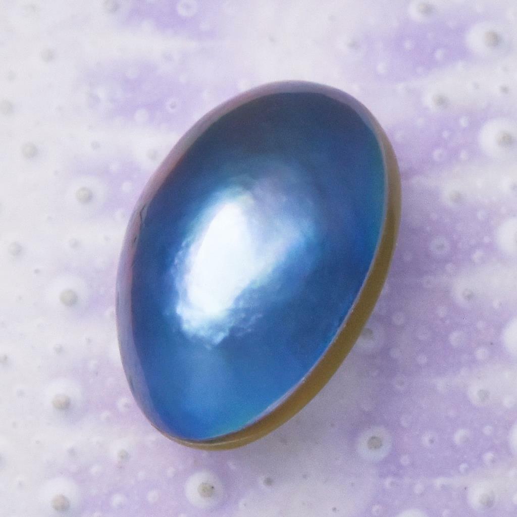 13.45 mm Blue Mabe Pearl Oval Iridescent Cultured in Sumbawa Indonesia 0.60 g