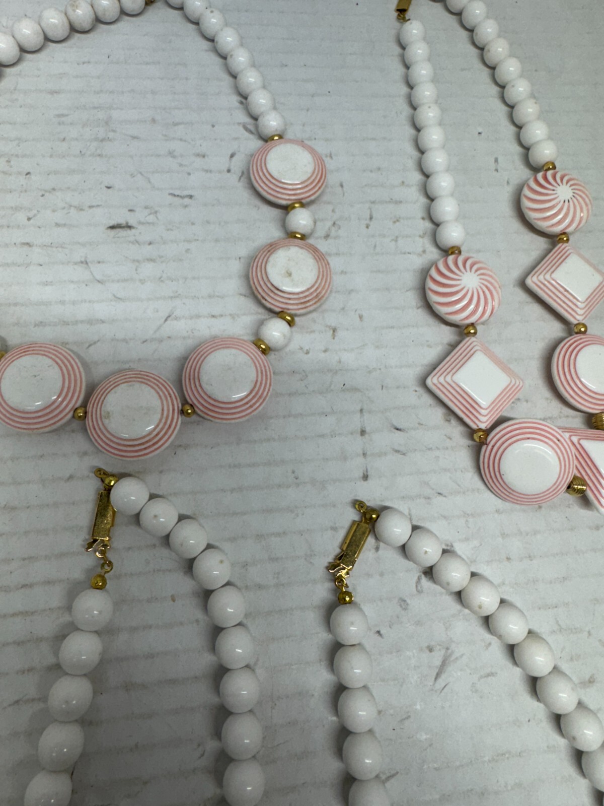 Vintage Art Deco Acrylic Necklace 18″ JEWELRY LOT White Pink Beige Costume 8X