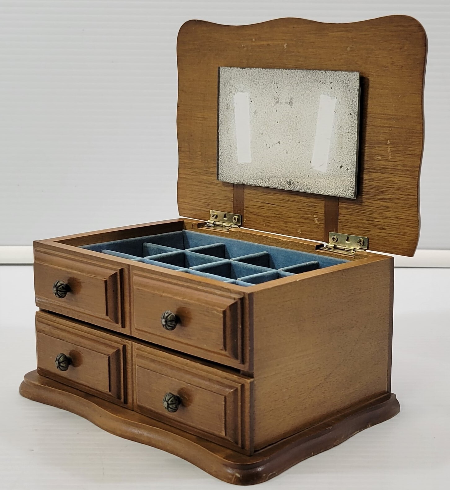 E) Vintage Mele Wooden Flip Top Jewelry Box Table Top