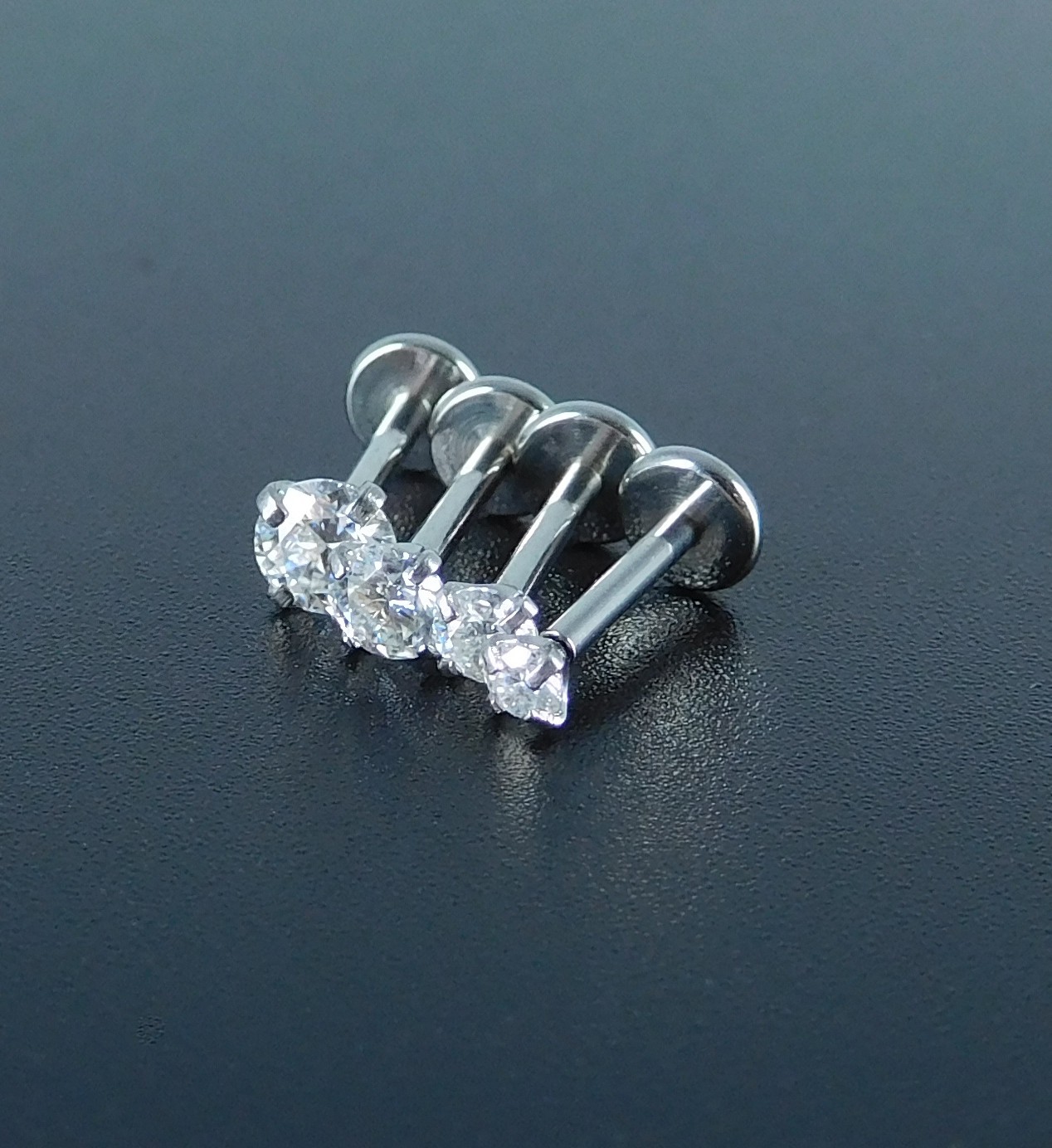 16G/18G/20G Moissanite Stud Earrings & Cartilage Nose Jewelry – Hypoallergenic