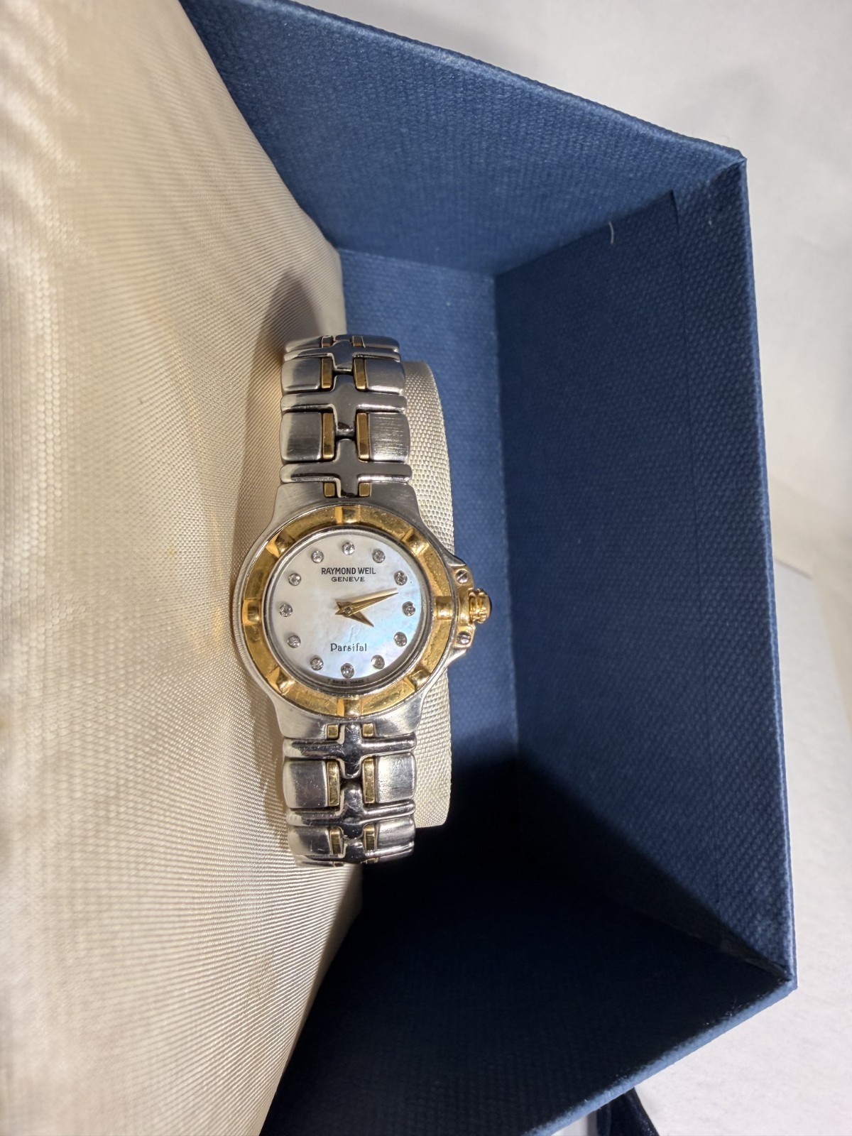 Women’s Watch Raymond Weil Silver and Gold Model 9690