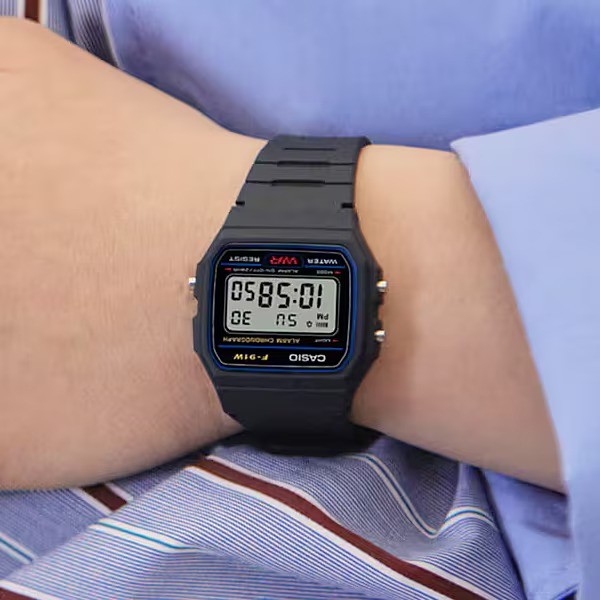CASIO F-91W-1JH Digital Classic Watch Illuminator Quartz Rubber Band Casual