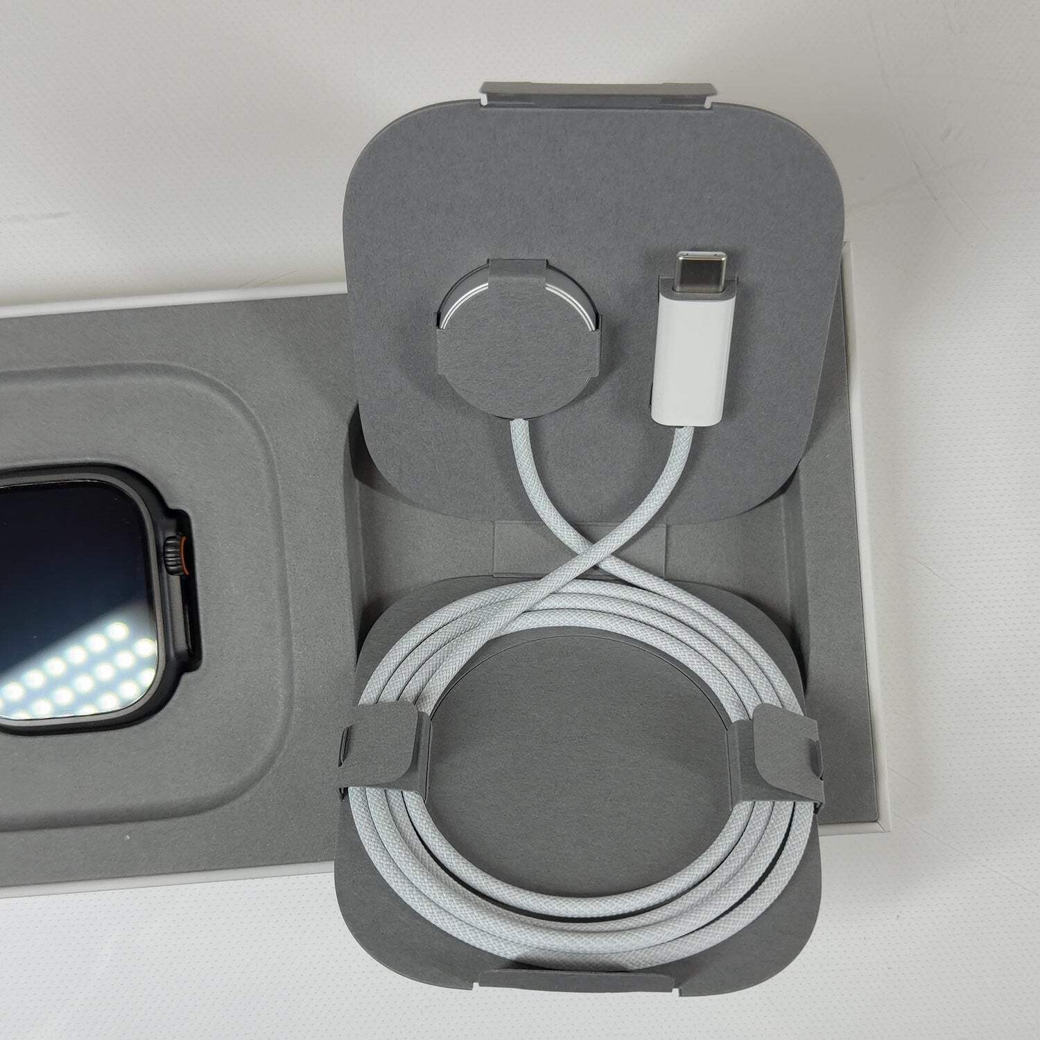 Unlocked Apple Watch Ultra 3 49MM Black Titanium Milanese Loop MF1Q4LW/A