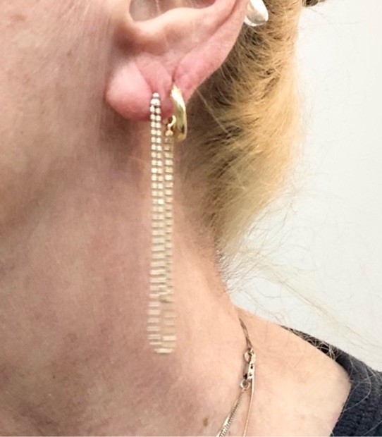 Elo7 Gold Plated Barrel Beaded Chain Attached Fronto To Back Dangle Earrings