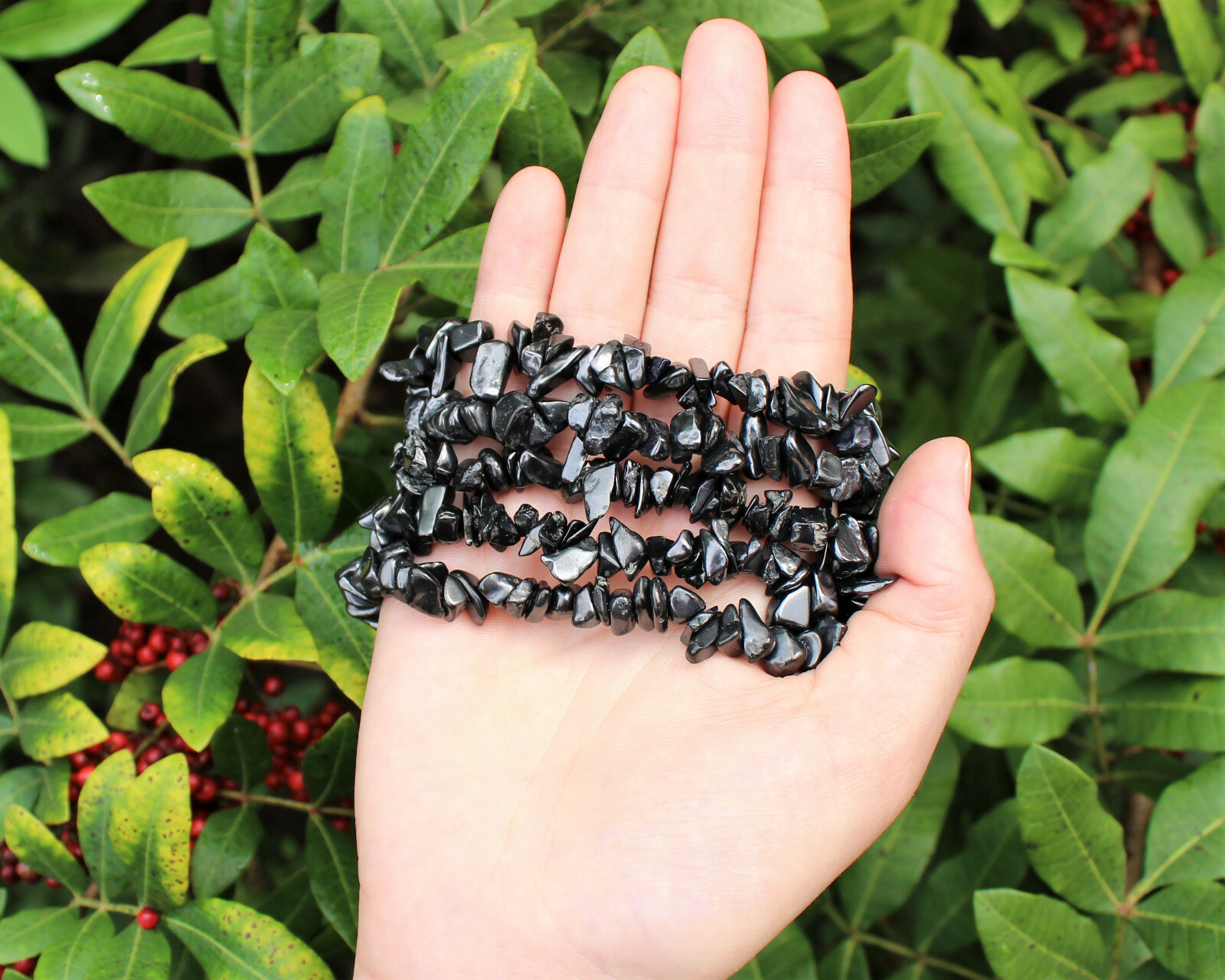 Shungite Bracelet: Elastic Shungite Chip Bracelet Stretchy Radiation (US-Seller)