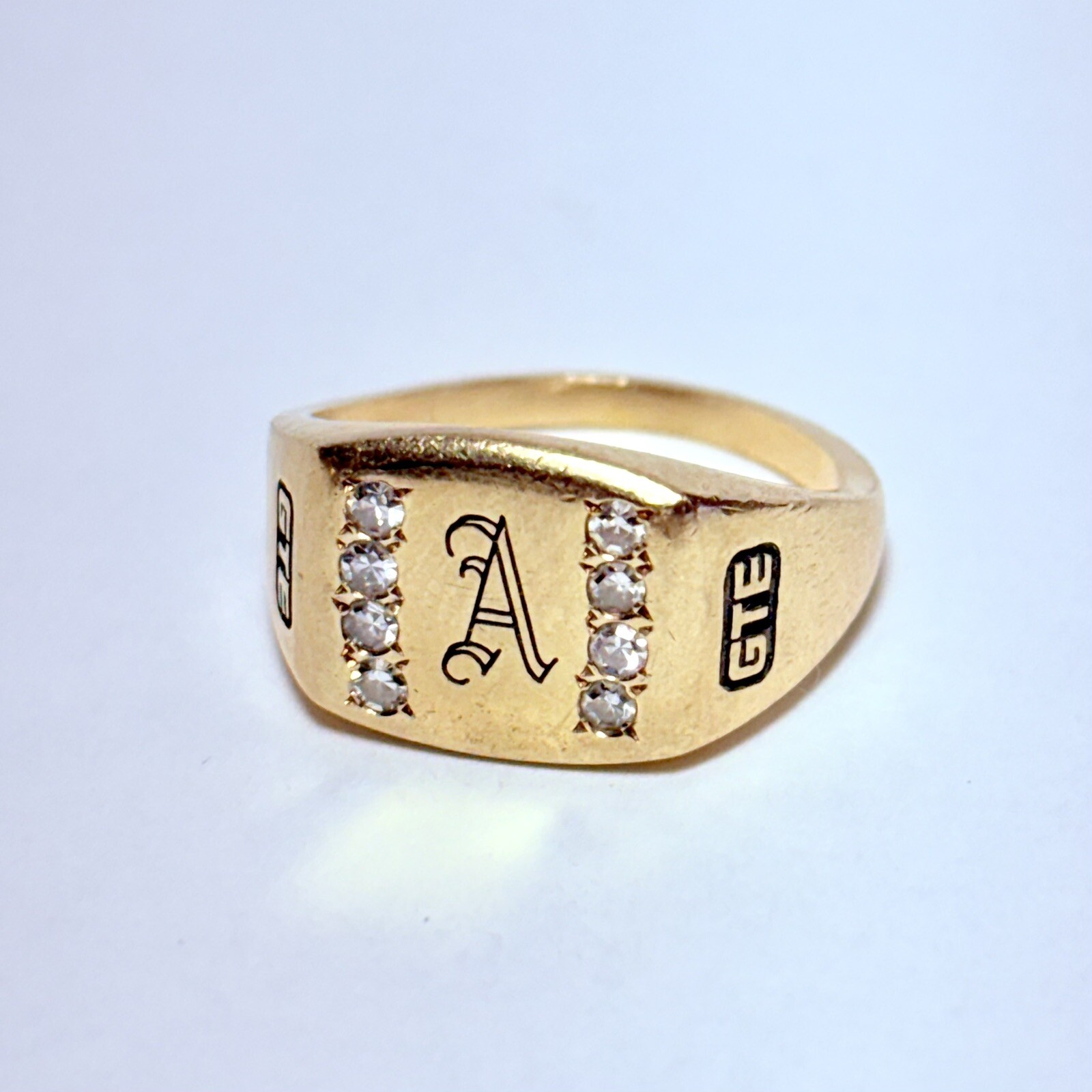 GTE Corp 10K Yellow Gold 0.12ctw Diamond “A” Letter O.C. Tanner Size 7 Ring 5.8g