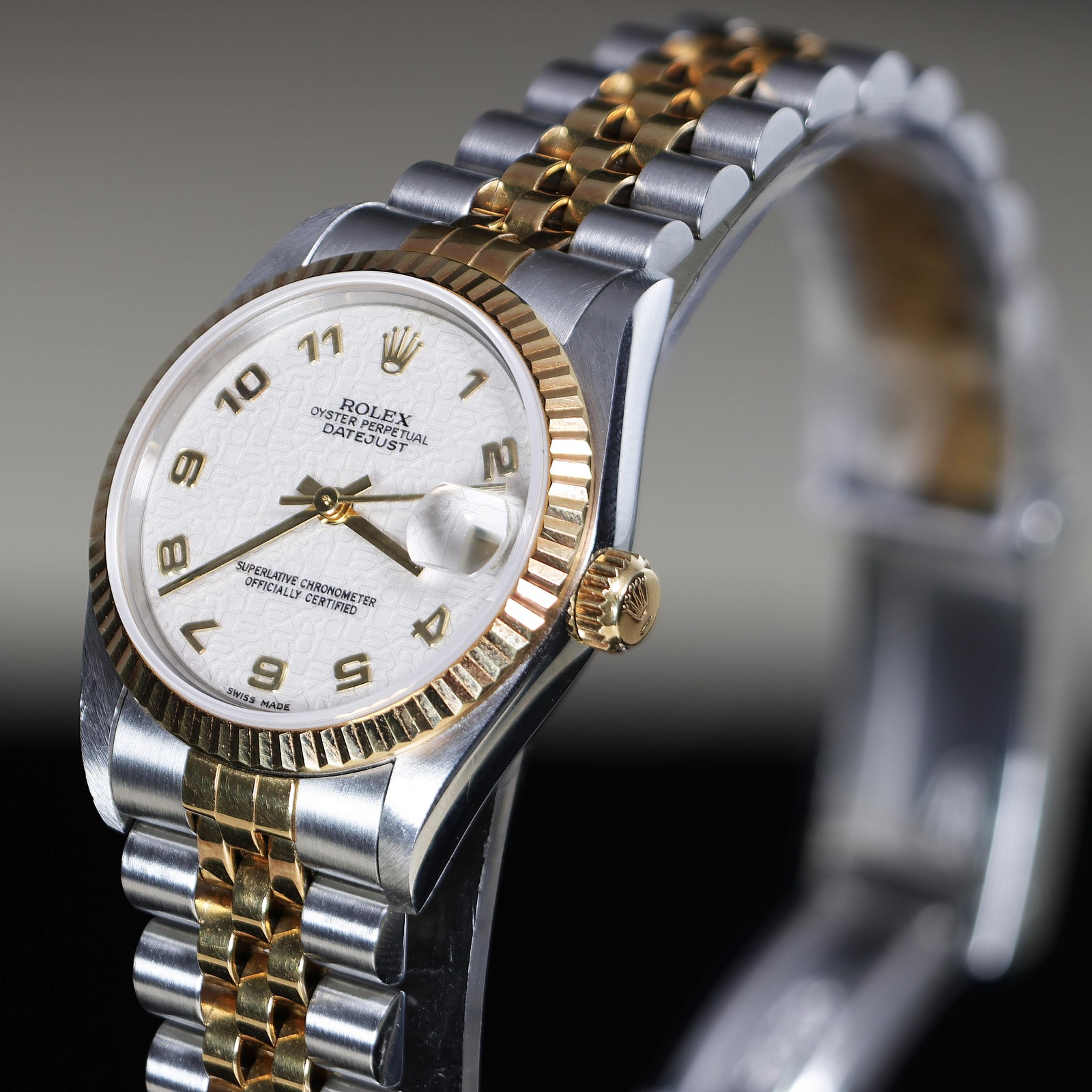 Rolex Datejust 68273 Two-Tone Jubilee Dial Fluted Bezel 31mm Watch 1998 Full Set