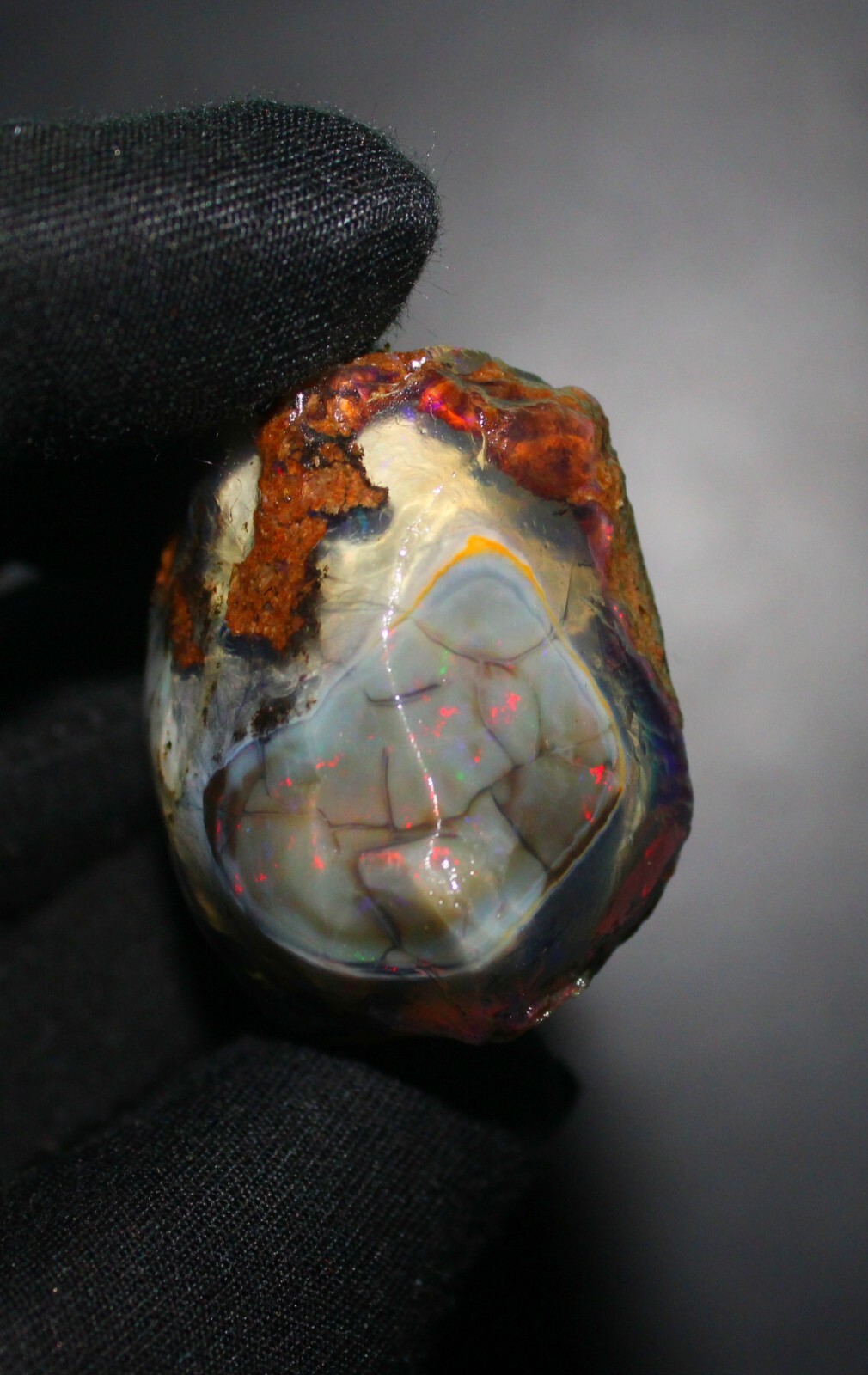 Opal Rough, natural Opal Specimen Raw Crystal welo fire rare egg opal, 215.70 Ct