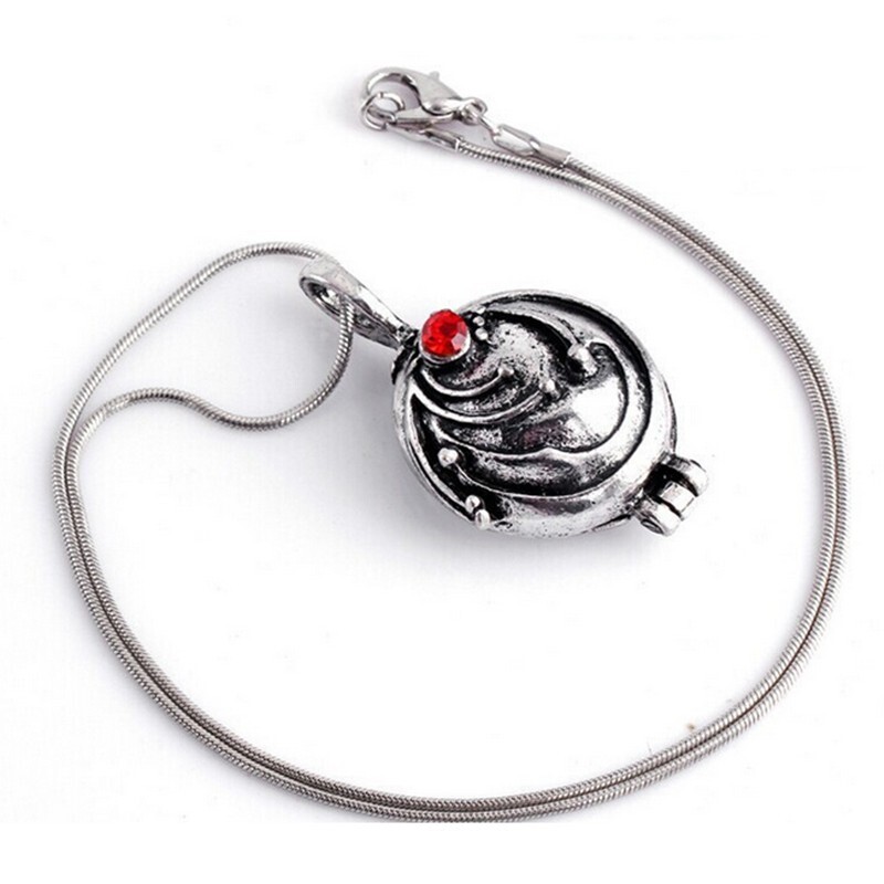 Elegant The Vampire Diaries Elena Gilbert 925 Sterling Silver Locket Necklace