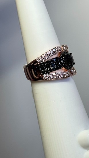 Bomb Party UNTAMED Ring Sz 9 “Pretty Little Hunter” Onyx Sandstone on Rose Gold