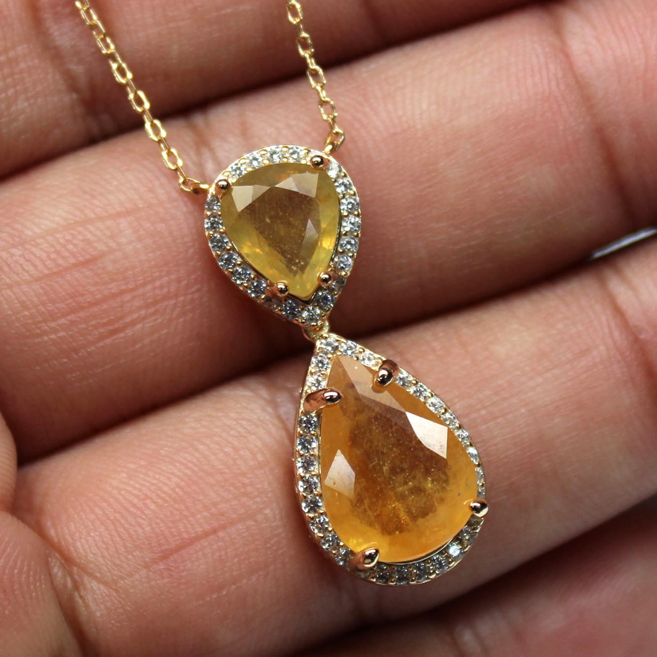 Handmade 925 Sterling Silver Yellow Sapphire Zircon Necklace 20 in