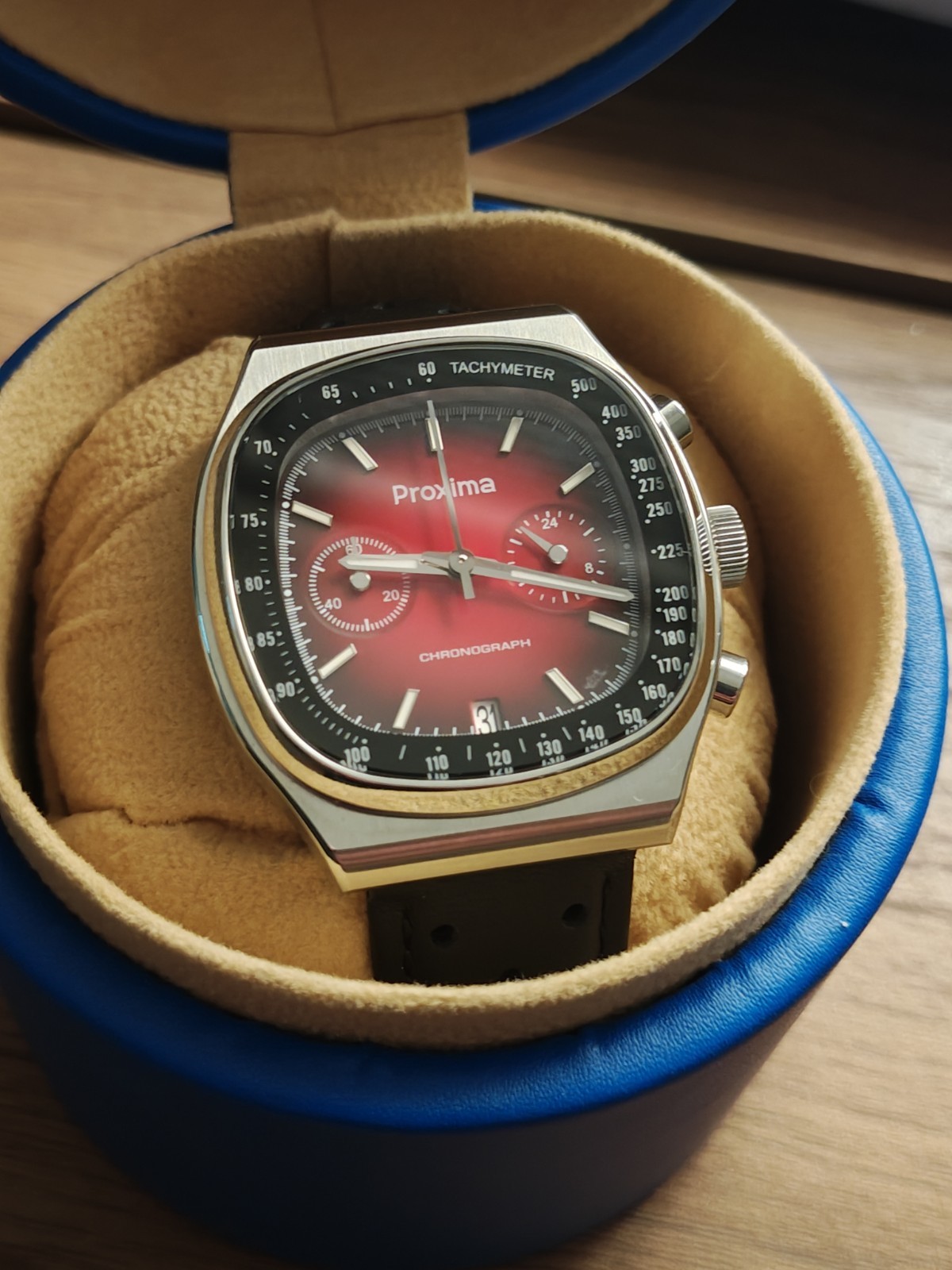 Proxima PX1734 Retro Quartz Chronograph Watch Sapphire Glass Enamel Dial 39mm