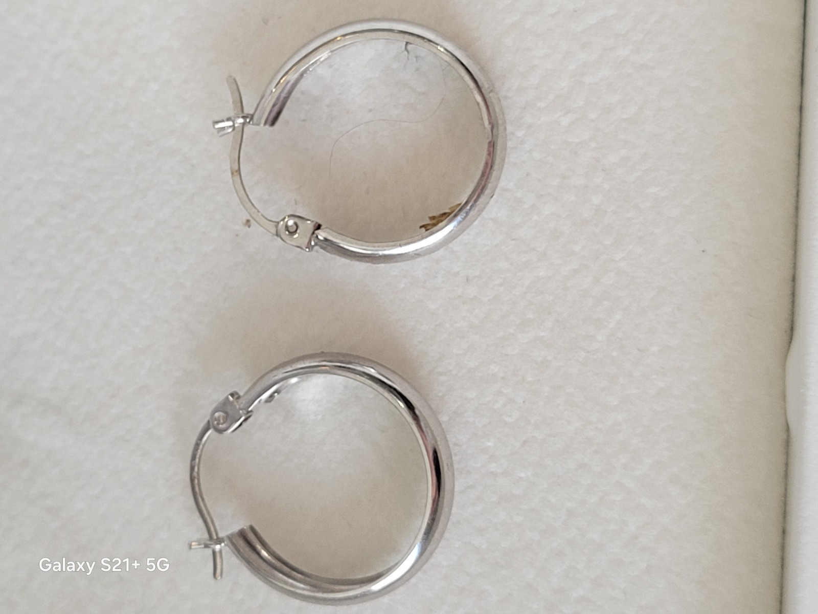 Estate Stamped 585 Hoop Earrings