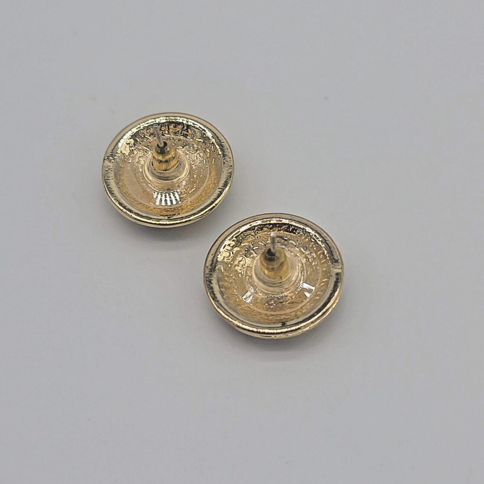 7 Charming Sisters “Hello Summer” Multi-Color Enamel & Gold Round Stud Earrings