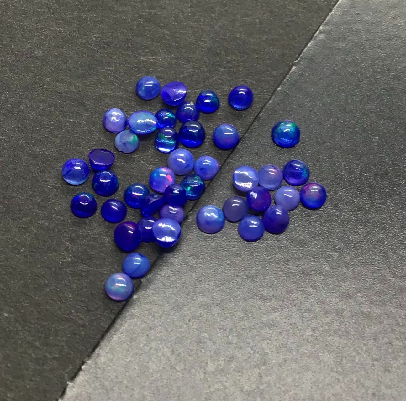 Natural Ethiopian Blue Opal Fire Round Flat Back AAA Loose Gemstone For Jewelry