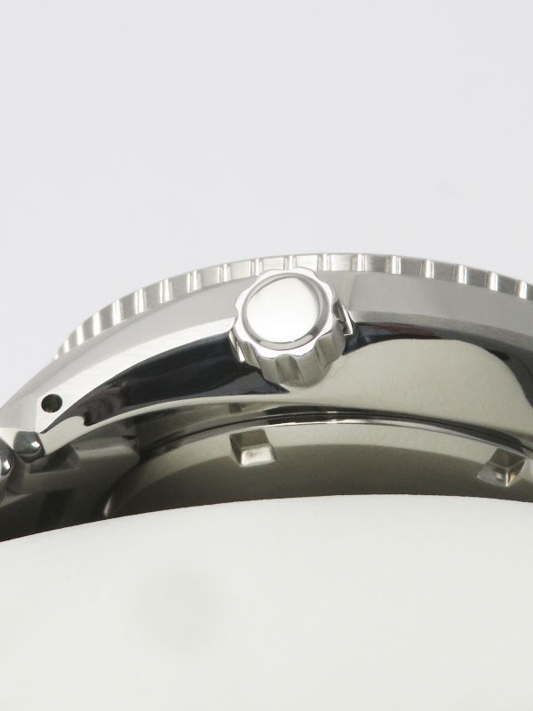 Seiko Prospex SBDC081 6R35-00A0 Automatic Diver Watch Green Bezel – Used, Japan