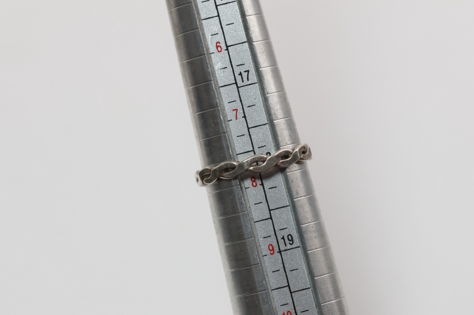 Sterling Silver Minimalist Braided Band Style Ring Size 7.75