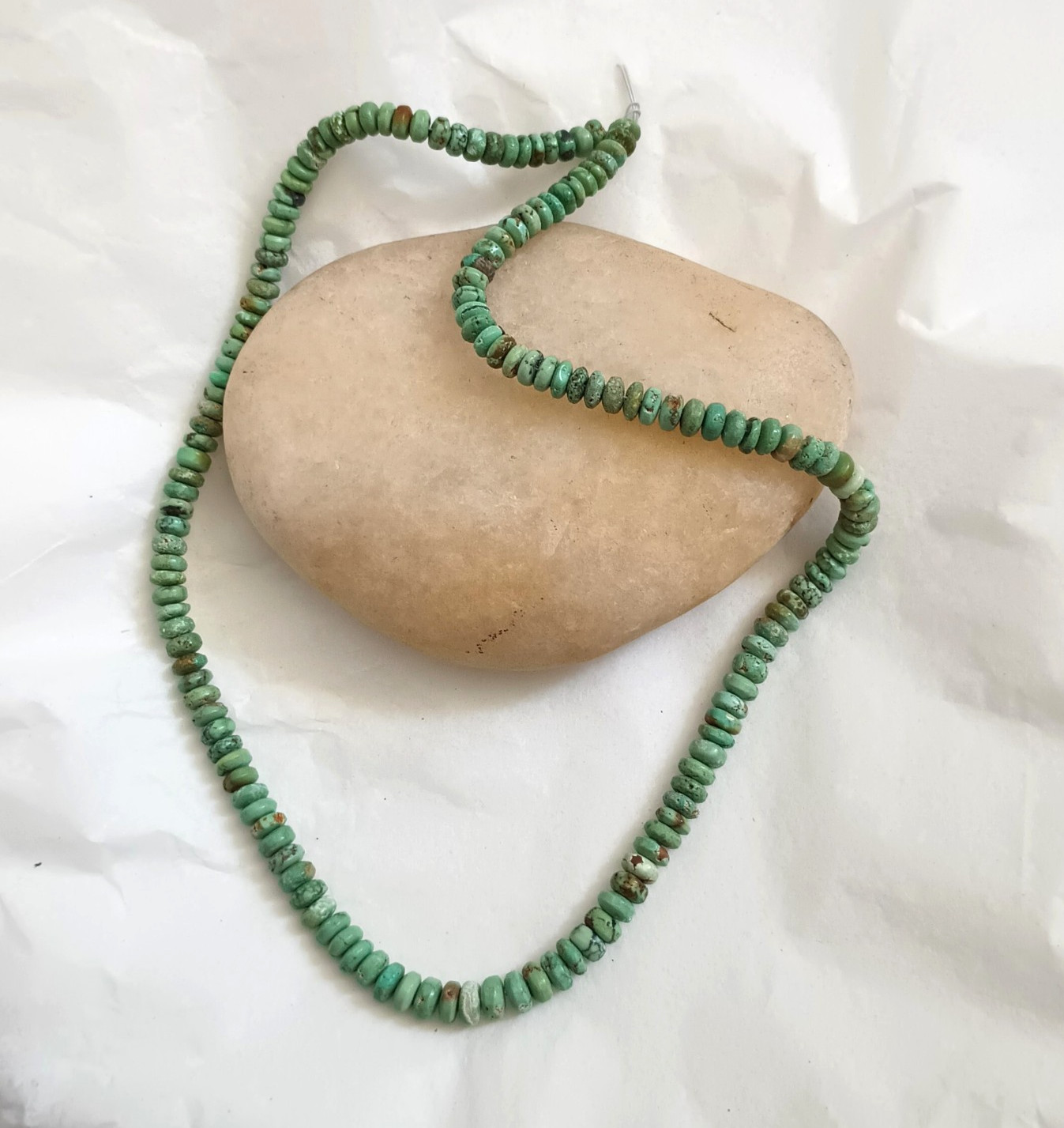 OLD STOCK HI-GRADE ANHUI TURQUOISE 5-6MM RONDELLE BEADS – 17.75″ – 1579E