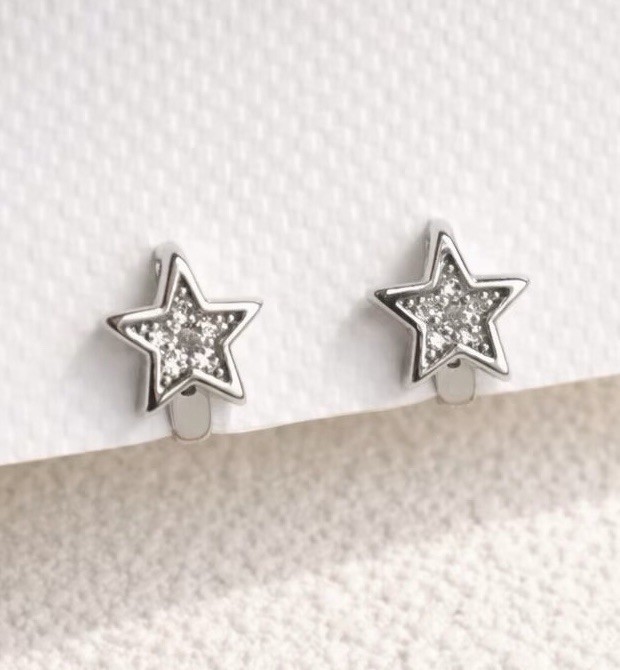 18K Gold Plated Star Huggie Hoop Earrings 9mm Small CZ Unisex Earrings 177