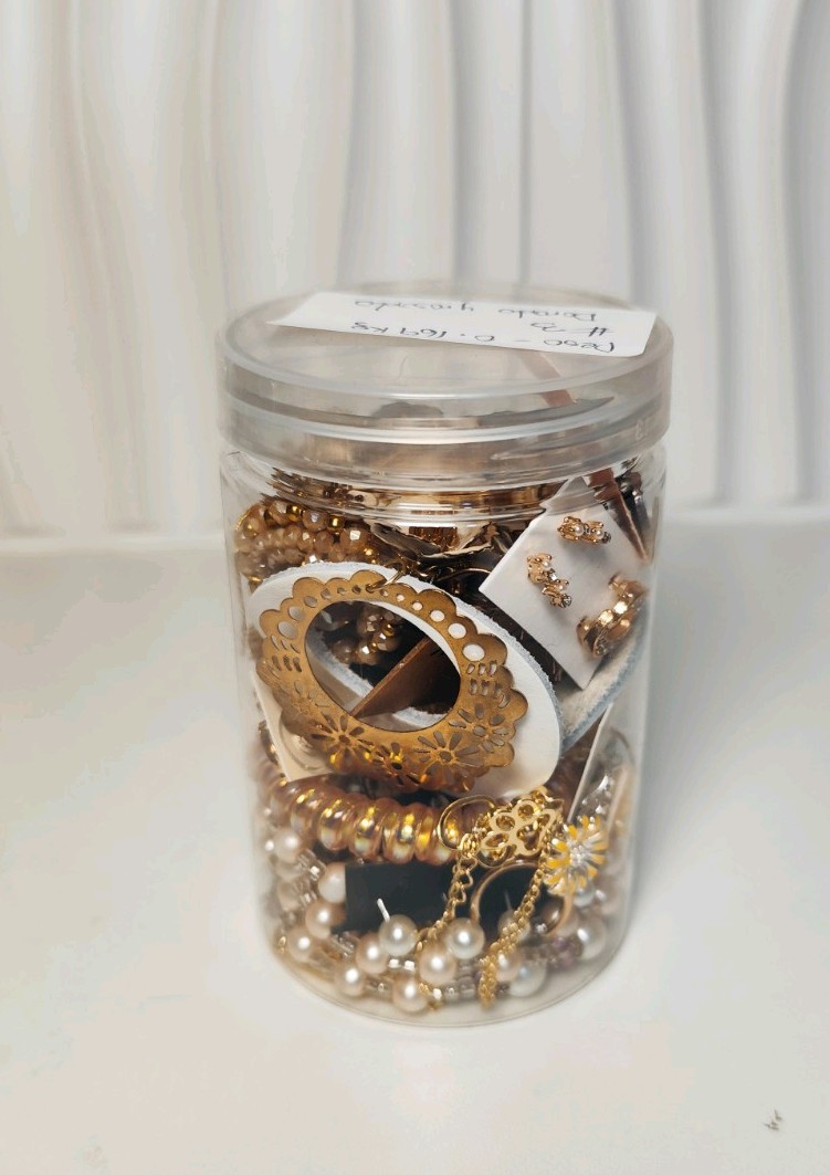 Mystery Jewelry Jar 9 oz – #3 Vintage & Modern jewelry – ALL WEAREABLE 10 pcs+
