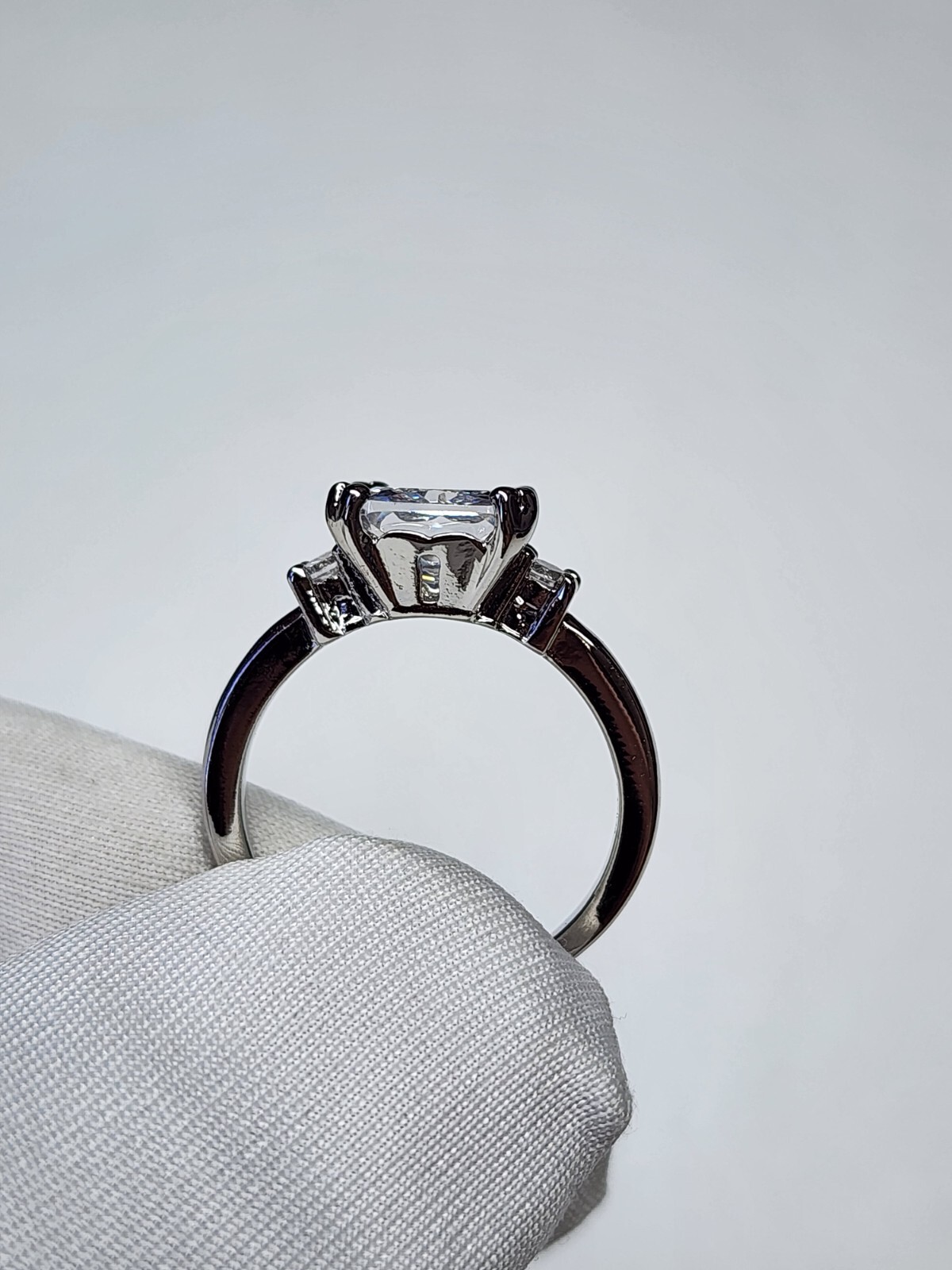 Silver Plated Elegant Square Cubic Zirconia Wedding Ring For Women Size 6-10