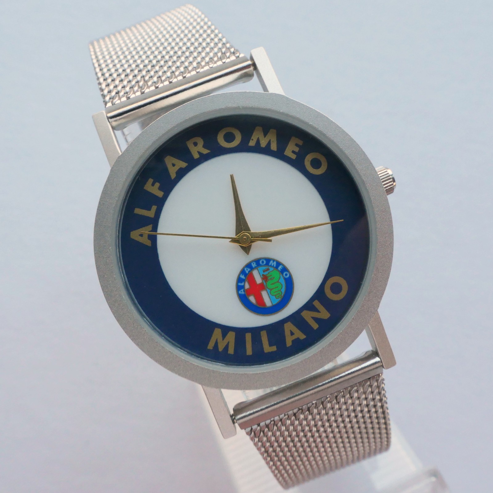 Alfa Romeo Milano Spider Classic Driver Pilot Racing Sport Car Accessory Watch