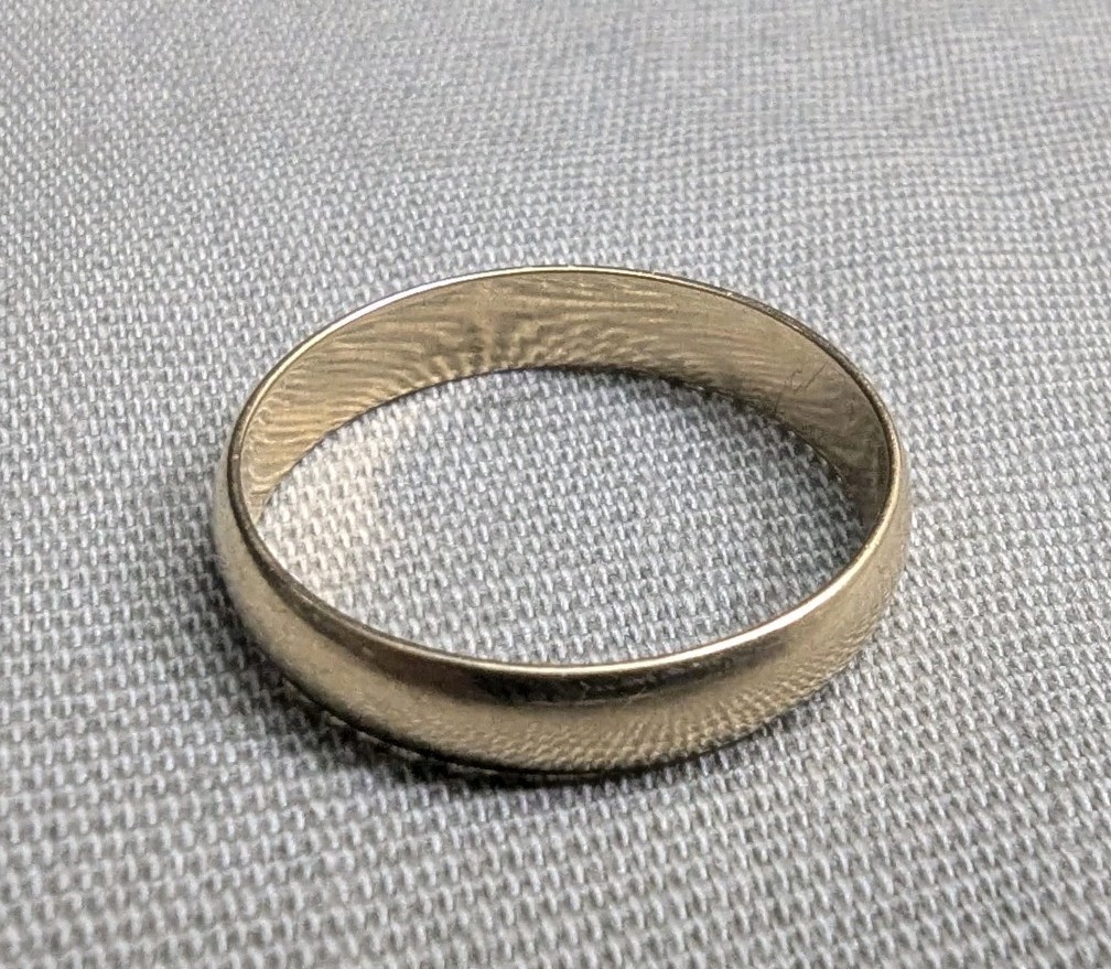VTG 60 – 70’s “PMS 10K” Solid Yellow Gold Wedding BAND Size 9.5 – 2.4 Grams 4mm