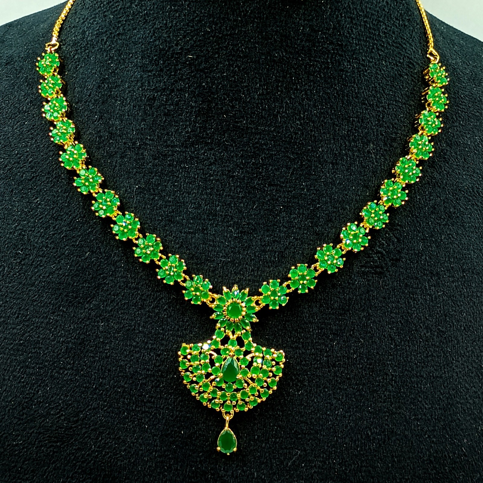 Traditional South Indian 22k Gold Plated Emerald Stone Necklace Set