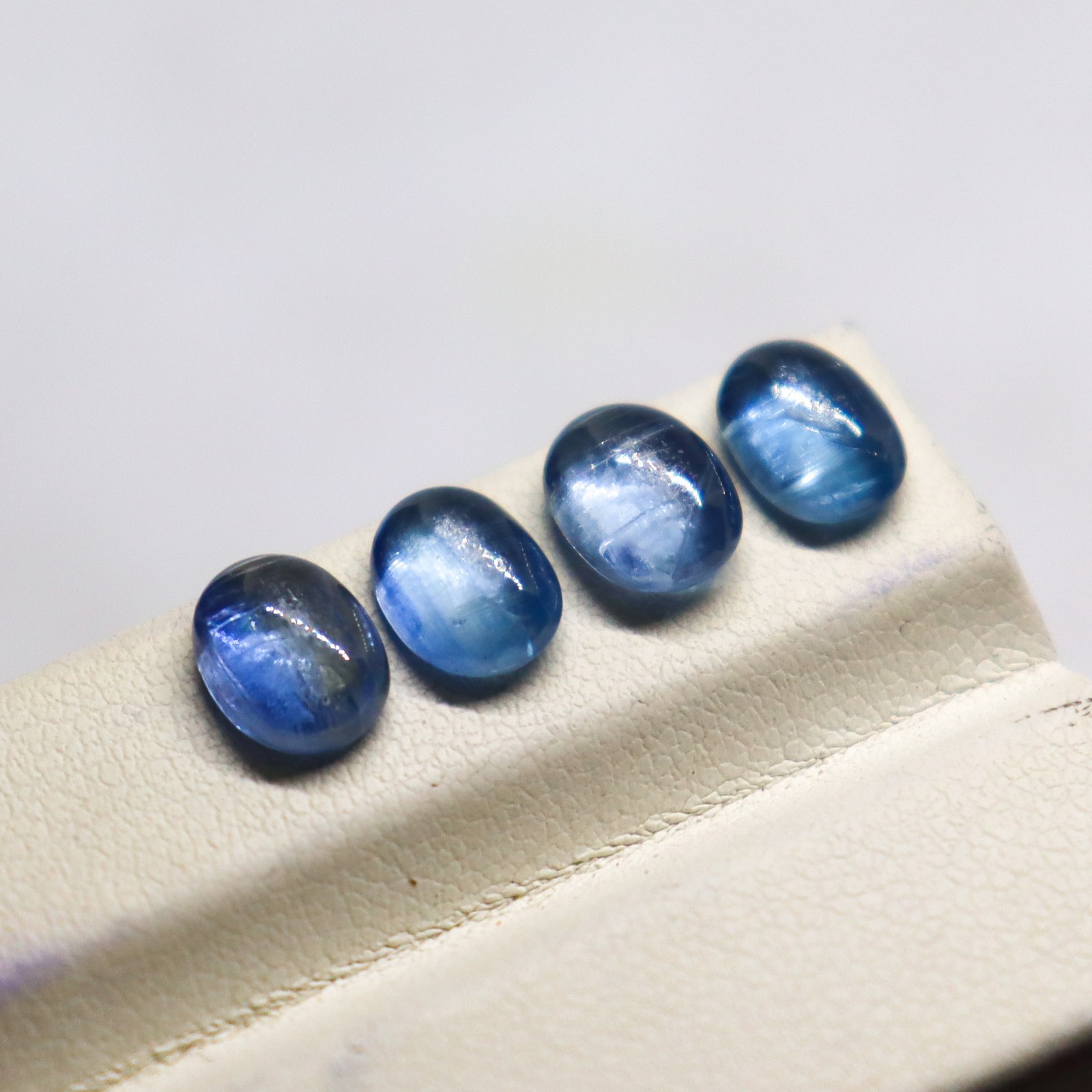 7.00 Ct Natural Blue Kyanite Oval Gemstone 4 Pcs Lot 8x6x4 MM
