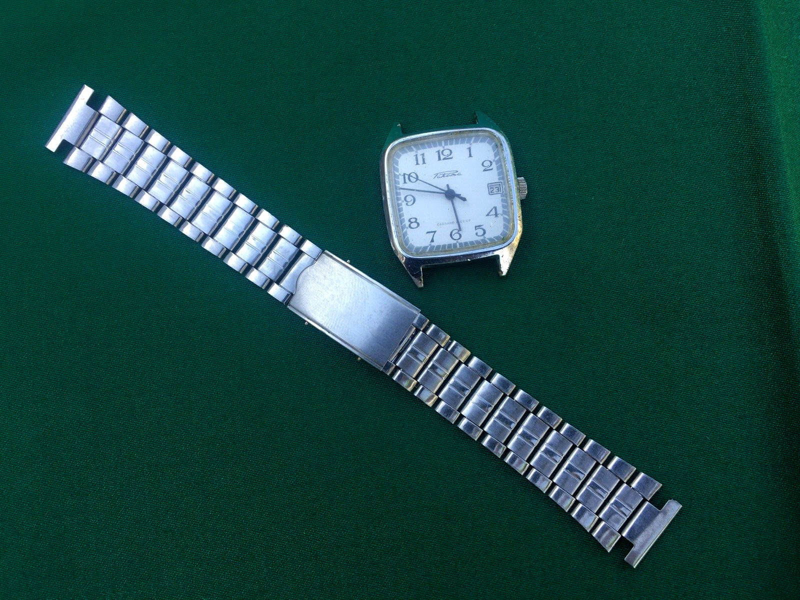 Vintage Wrist watch Raketa 2614.H USSR