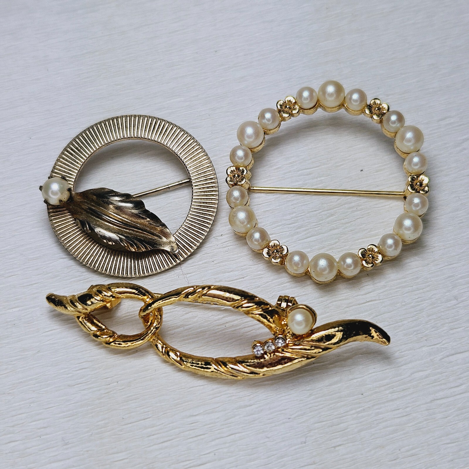 3 Vintage Brooches Faux Pearl Gold Tone Rhinestone 2 Round 1 Bar