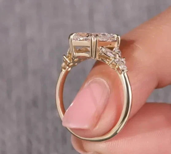 2.80Ct IGI Radiant F-VS1 Lab Grown Diamond Women Engagement Ring 14K Yellow Gold