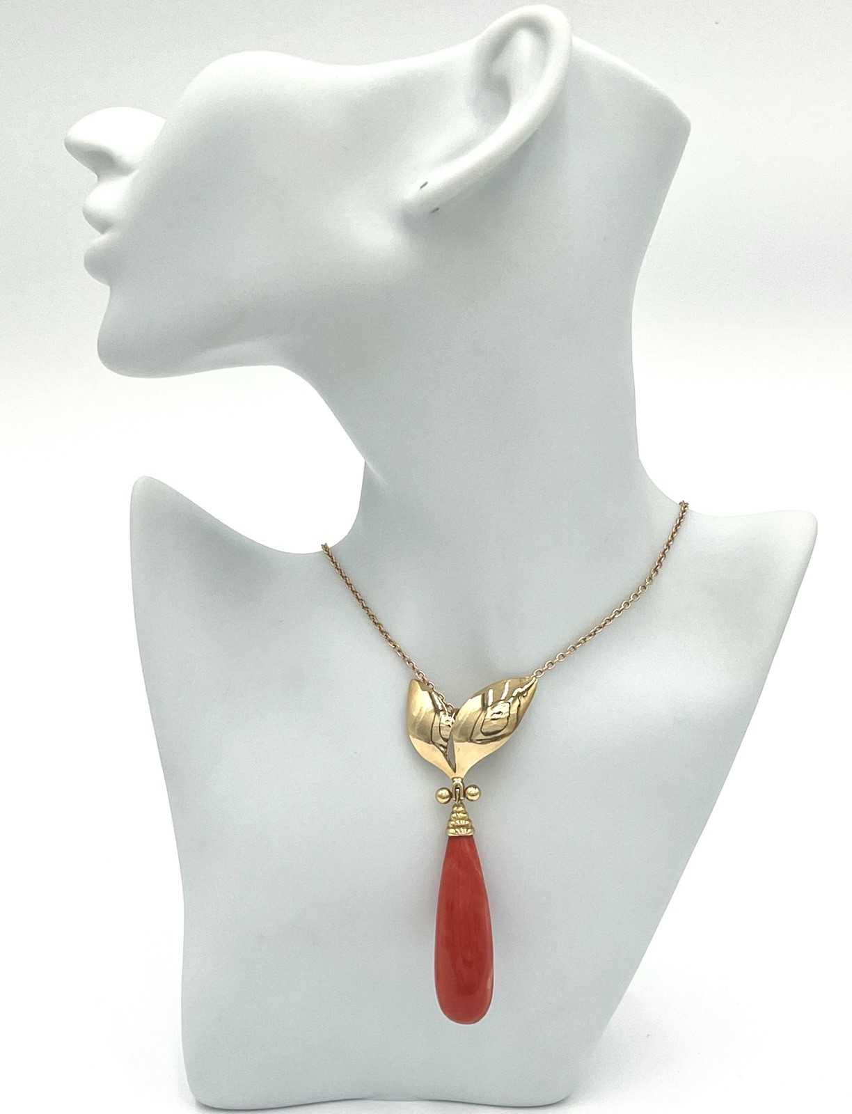 18Kt Gold Natural Mediterranean Red Coral 45mm Torre del Greco Pendant