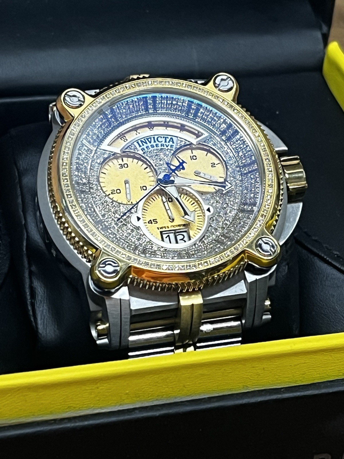 INVICTA Sea Hunter Warrior Men 1.5-1.6 CTS Diamonds 37004 56MM