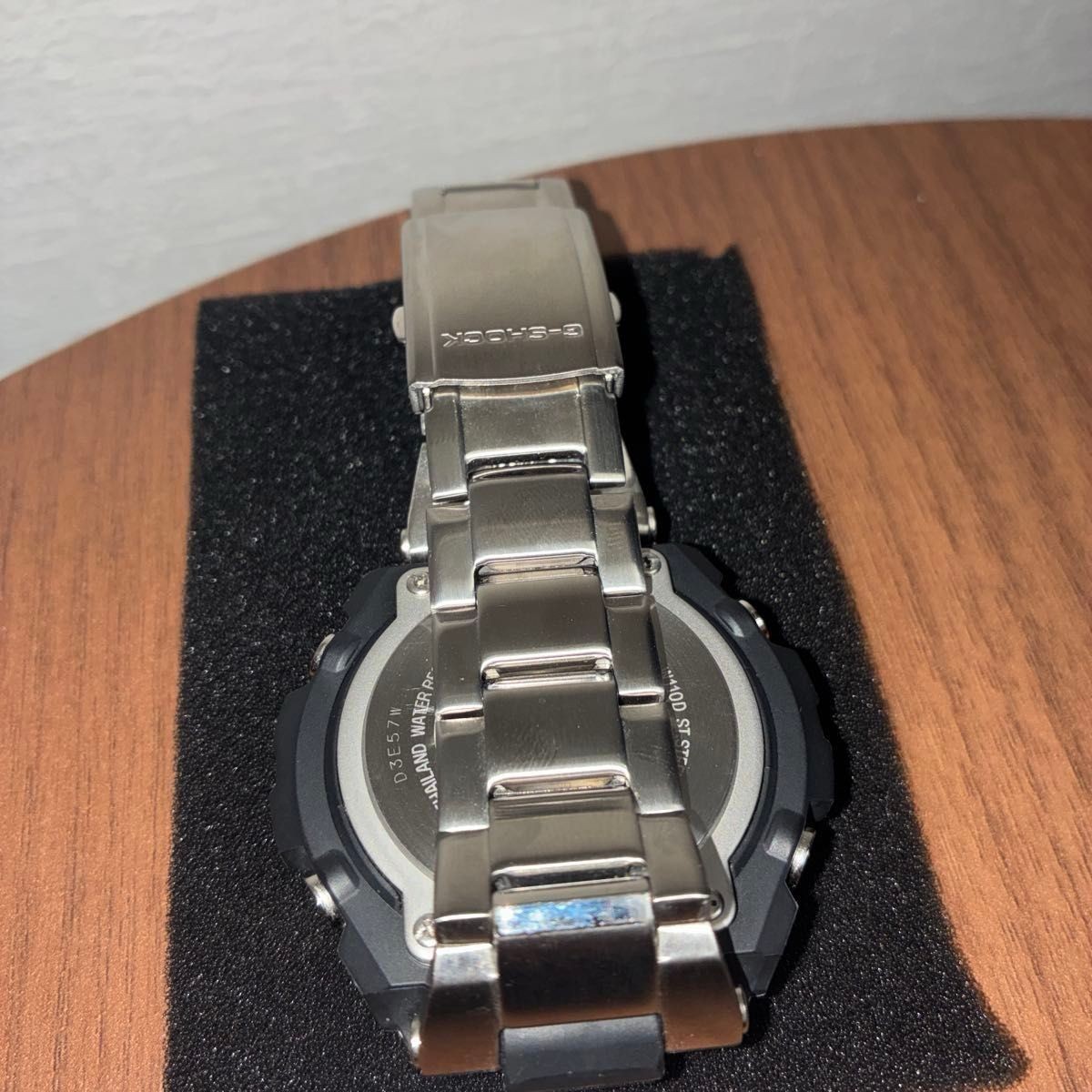 Boxed G SHOCK G STEEL GST W110D Radio Solar Working Item CASIO Watch
