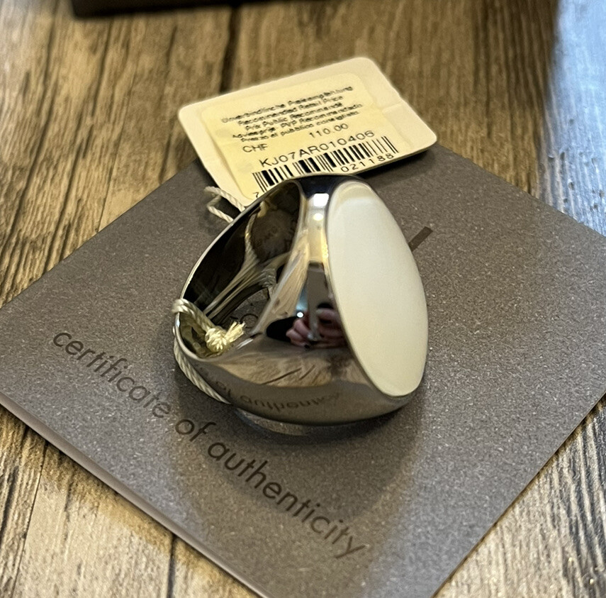 Calvin Klein Women’s White Opulent Ring – Size 6 NWT – Comes with Pouch in Box