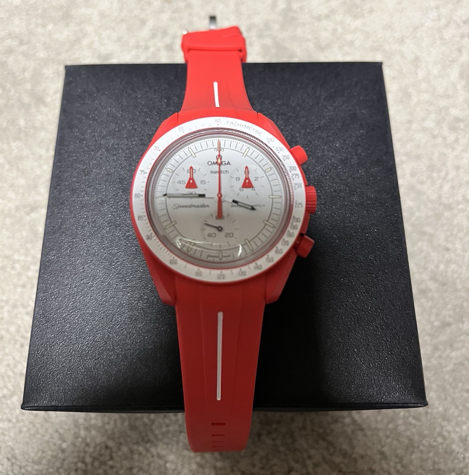 Omega x Swatch Mission to MARS Moonswatch – SO33R100 – Full Set Box/w Papers