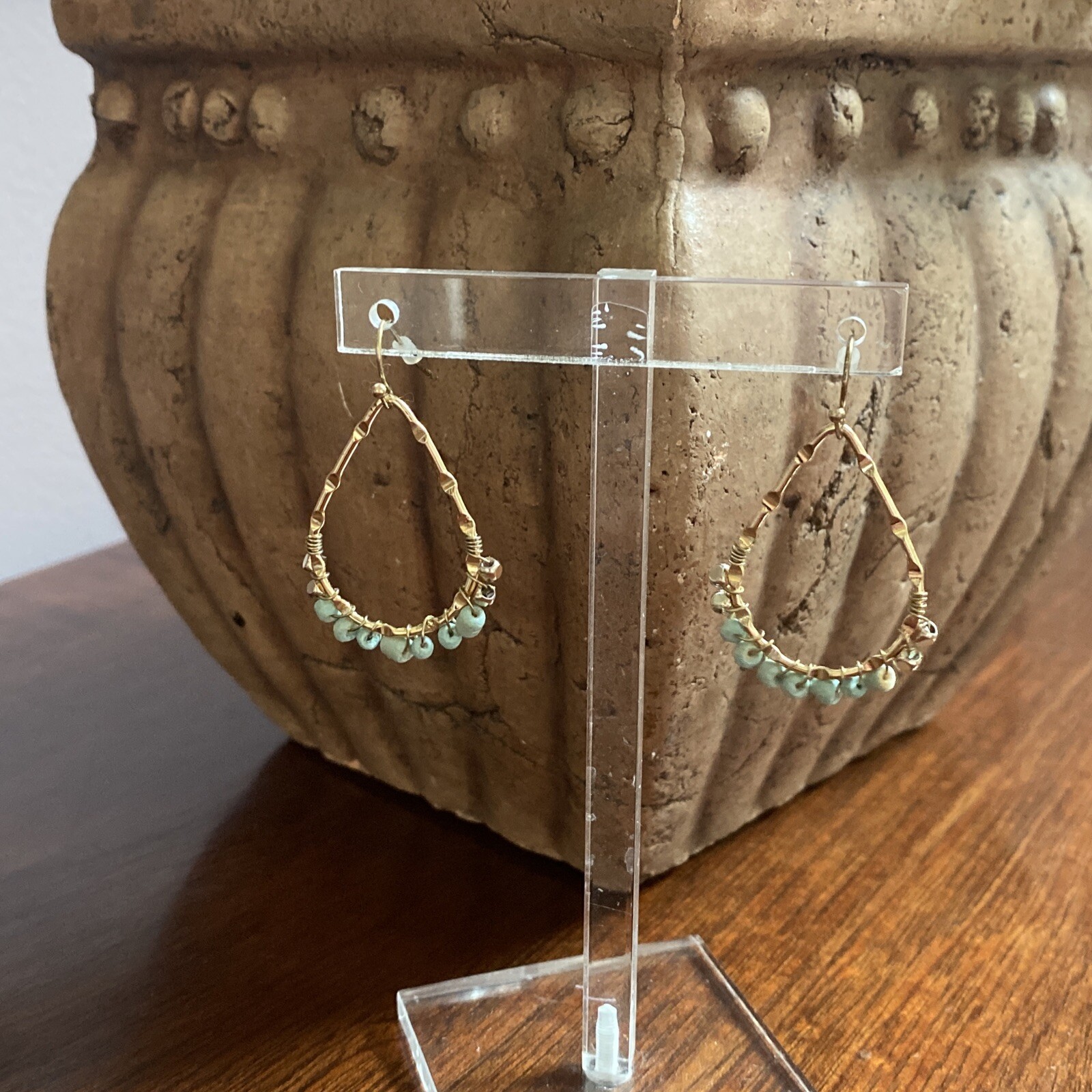New Earrings Lydell NYC Gold Blue Stones Dangle J2