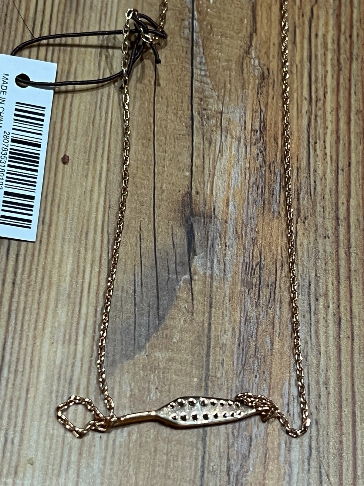 Henri Bendel Luxe Necklace, Rose Gold Tone, Feather Pendant, NWT